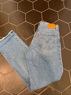 Levi's Light Blue Rib Cage Straight Jeans with Red Tab
